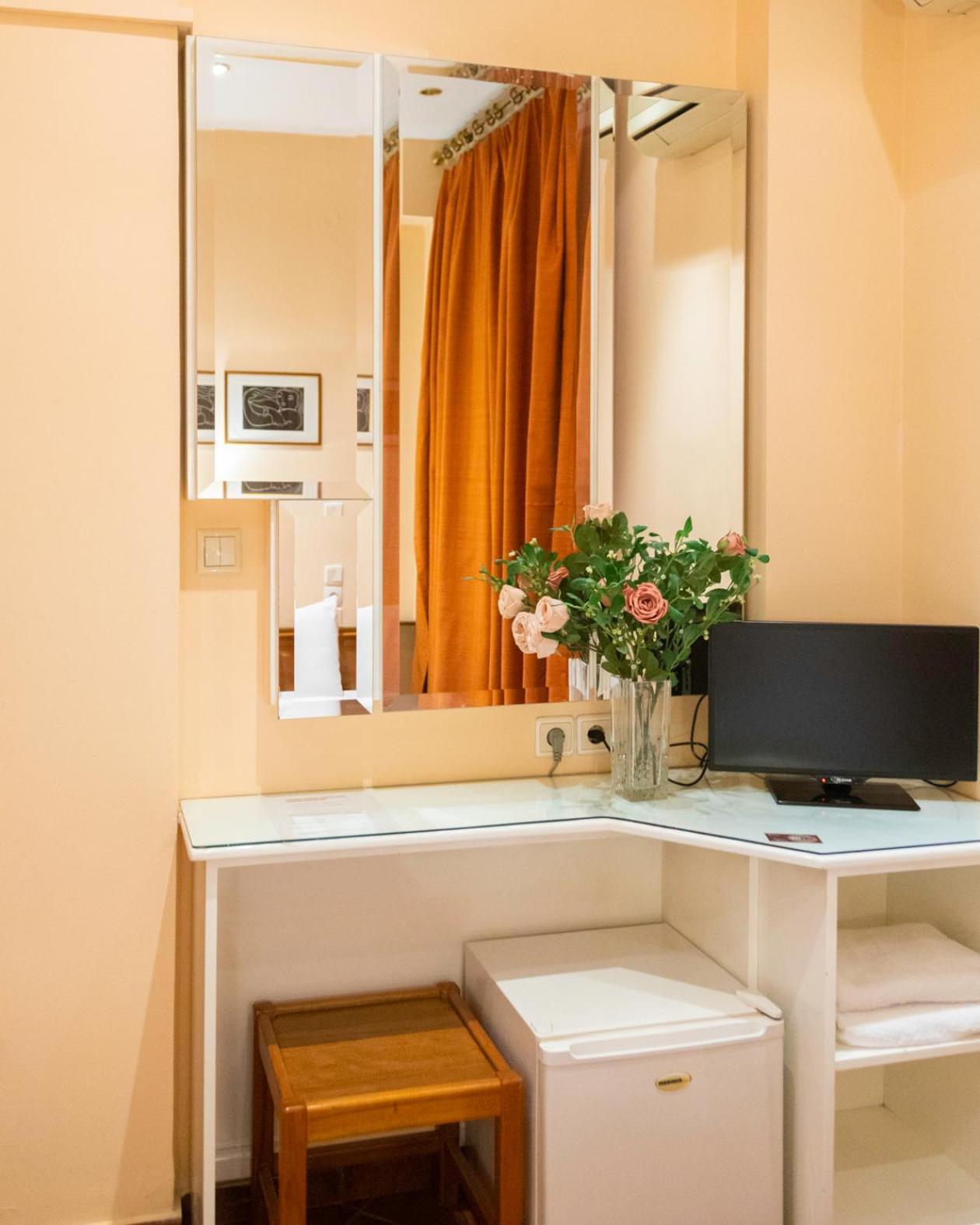 Hotel Avra Karditsa Ngoại thất bức ảnh