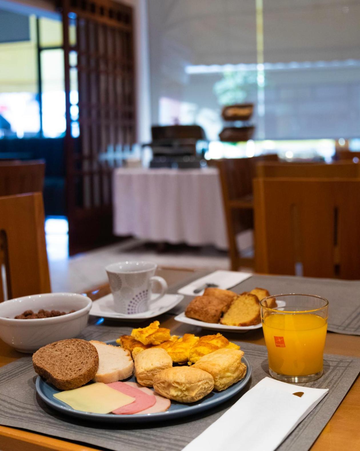 Hotel Avra Karditsa Ngoại thất bức ảnh